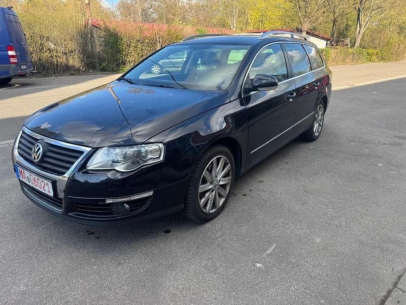 Gebraucht VW Passat 122 PS (89 kW) 2009 Schwarz Kombi