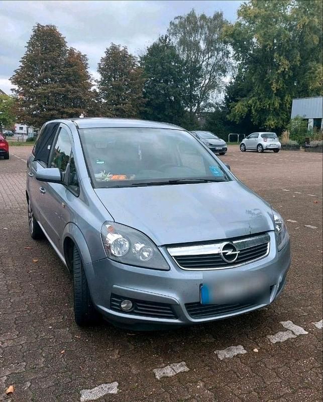 Silber Gebraucht 2006 Opel Zafira Van / Kleinbus | 2.754 € (Fairer Preis) - Bild 1/4