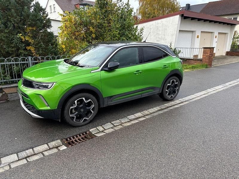 Gebraucht Opel Mokka-e Ultimate 100 kW (136 PS) 2023 Grün SUV