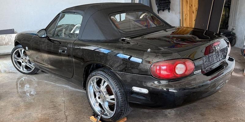 Schwarz Gebraucht 2003 Mazda MX5 Cabrio | 4.500 € (Guter Preis) - Bild 1/4