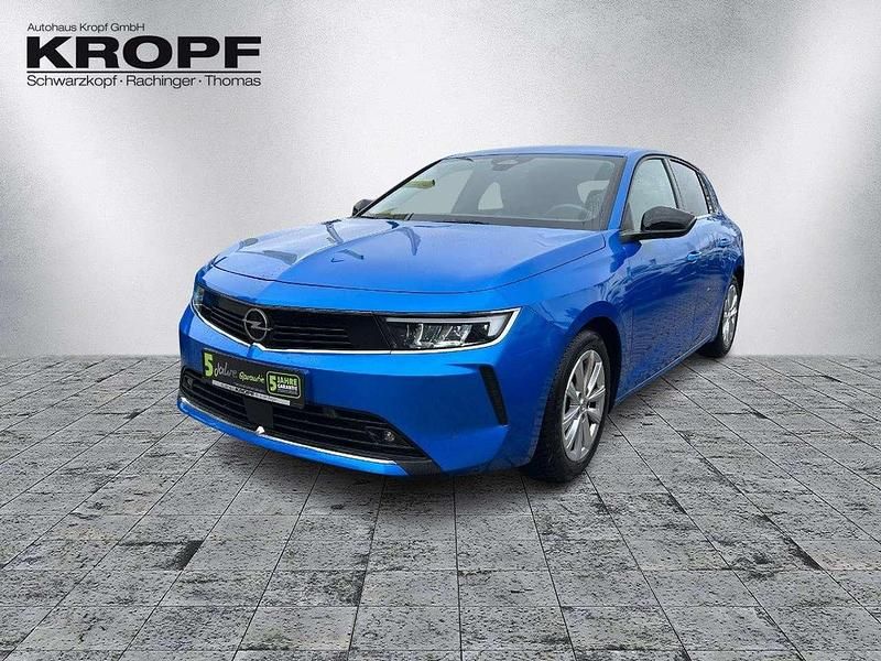 Gebraucht Opel Astra Elegance 131 PS (96 kW) 2022 Kobalt blau/vertigo blau Limousine