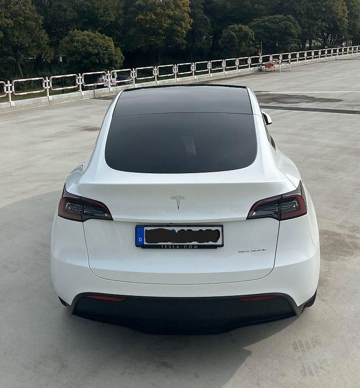 Gebraucht Tesla Model Y Performance 378 kW (514 PS) 2023 Weiß SUV