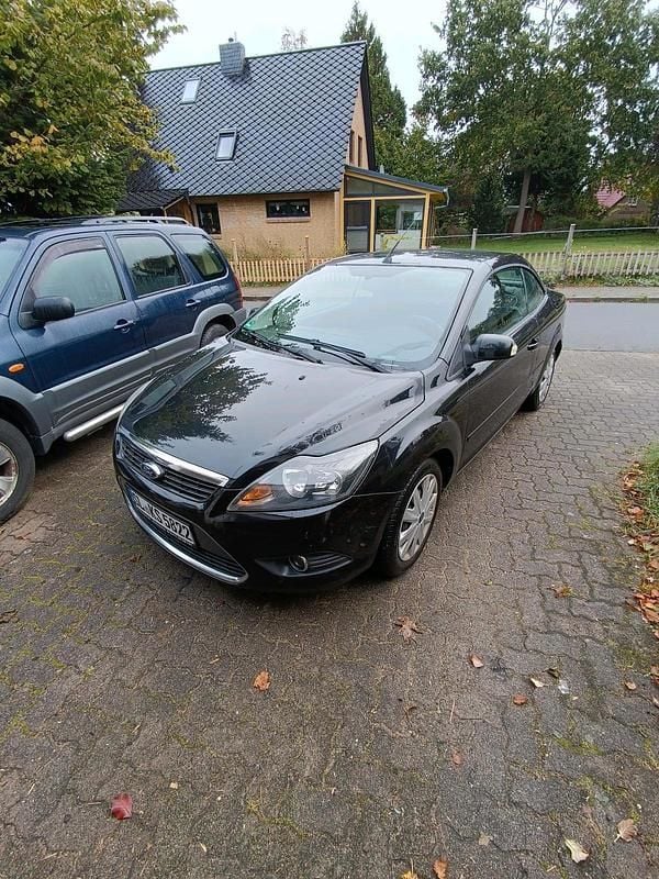 Schwarz Gebraucht 2008 Ford Focus Cabriolet Cabrio | 1.100 € (Superpreis) - Bild 1/4