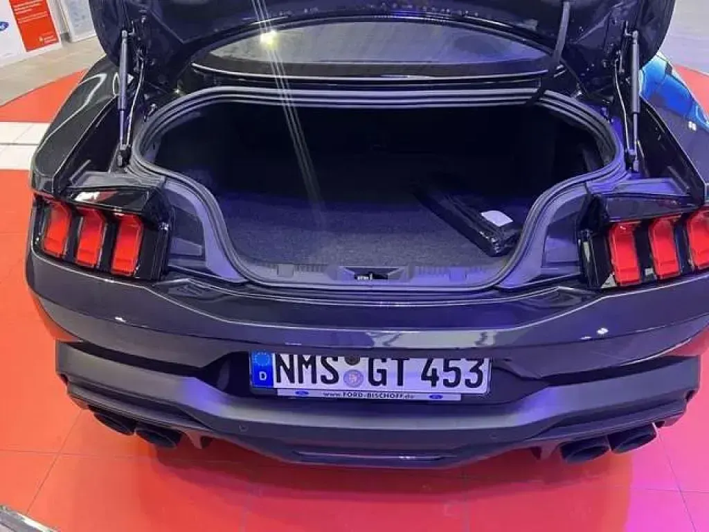 Gebraucht Ford Mustang Fastback 454 PS (333 kW) 2025 Dark matter gray mettalic Coupé