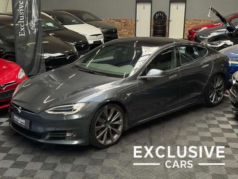 Midnight silver metallic Gebraucht 2020 Tesla Model S Limousine | 33.950 € (Fairer Preis) - Bild 1/4