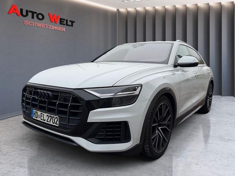Weiß Gebraucht 2018 Audi Q8 SUV | 44.990 € (Fairer Preis) - Bild 1/4