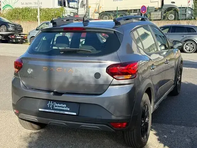 Gebraucht Dacia Sandero Extreme 110 PS (80 kW) 2025 Grau Limousine
