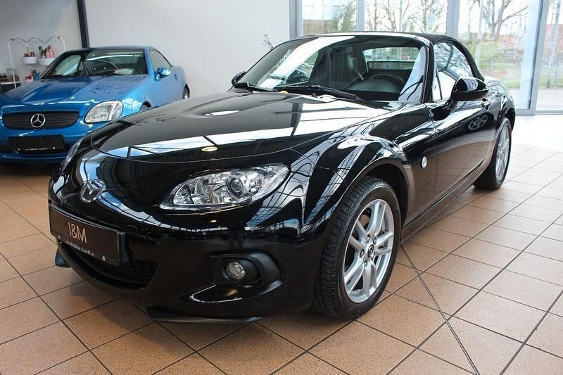 Gebraucht Mazda MX5 Center-Line 126 PS (92 kW) 2013 Schwarz Cabrio
