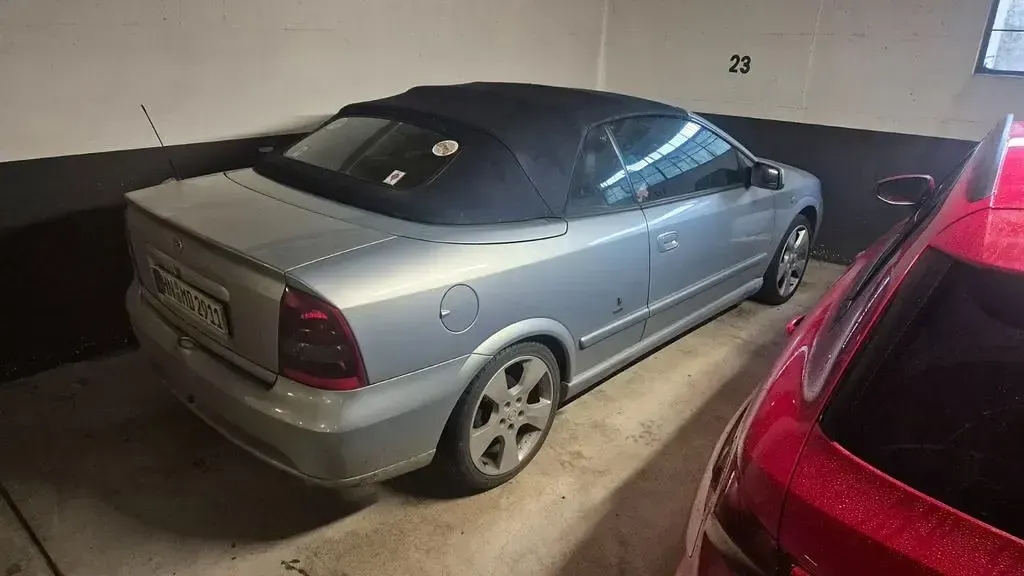 Gebraucht Opel Astra 147 PS (108 kW) 2004 Silber Cabrio