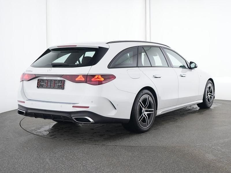 Gebraucht Mercedes E300 Advanced 313 PS (230 kW) 2025 Manufaktur lack manufaktur opali Kombi