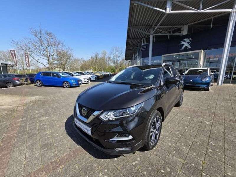 Schwarz Gebraucht 2021 Nissan Qashqai SUV | 20.950 € (Superpreis) - Bild 1/4