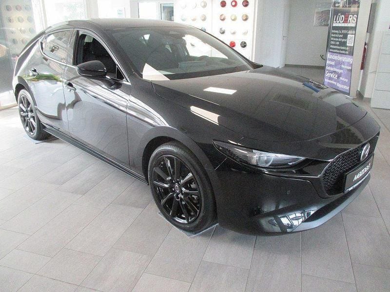 Schwarz Gebraucht 2025 Mazda 3 Limousine | 28.450 € (Guter Preis) - Bild 1/4