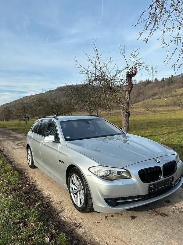 Gebraucht BMW 520 184 PS (135 kW) 2011 Kombi
