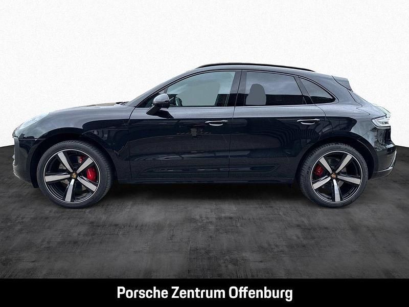 Gebraucht Porsche Macan GTS 441 PS (324 kW) 2023 Tiefschwarzmetallic SUV