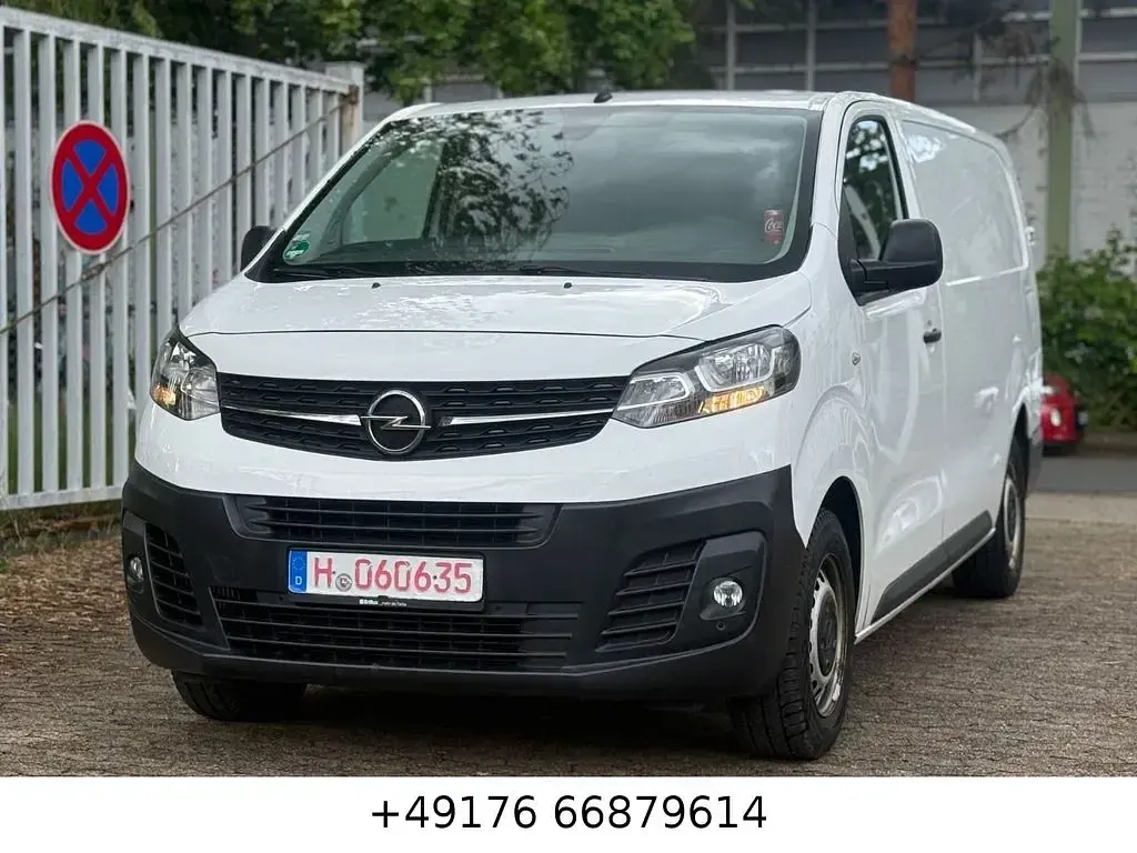 Gebraucht Opel Vivaro Edition 122 PS (89 kW) 2020 Weiß Van / Kleinbus