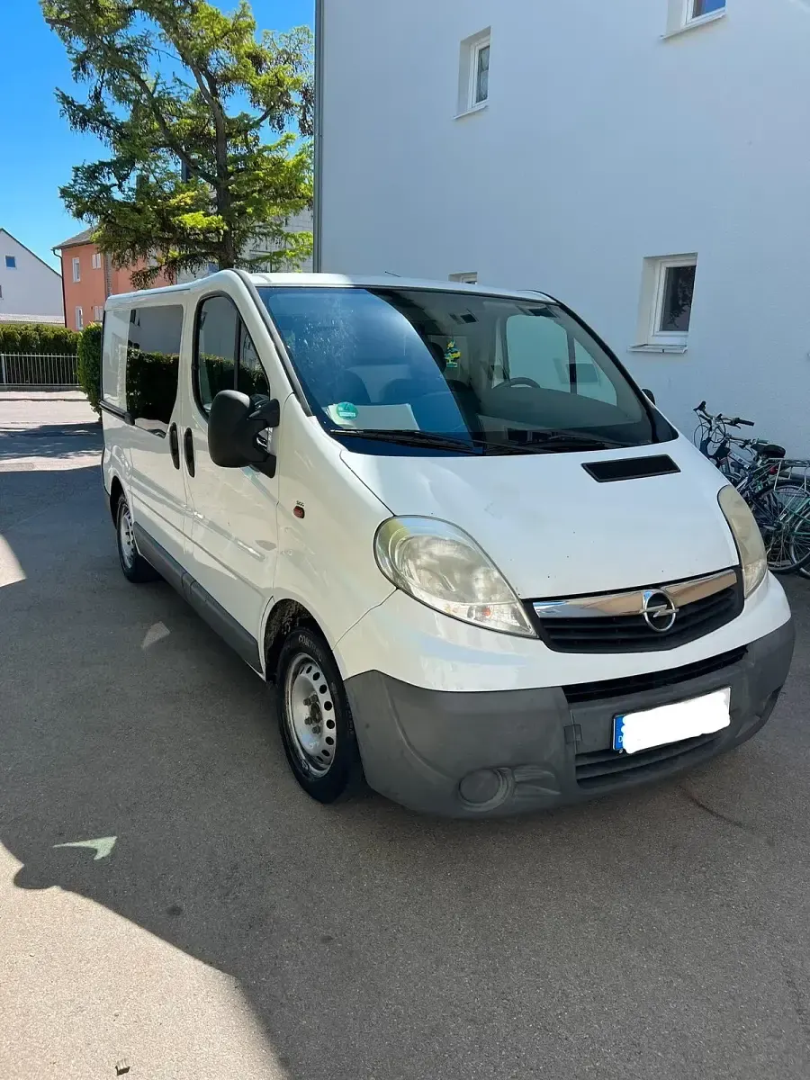 Usata Opel Vivaro 2010 Bianco Monovolume