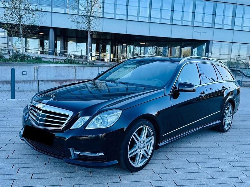 Gebraucht Mercedes E350 Avantgarde 265 PS (194 kW) 2013 Schwarz Kombi