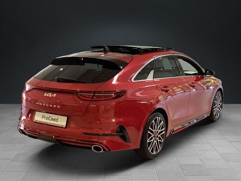 Gebraucht Kia ProCeed Comfort 204 PS (150 kW) 2023 (aa9) infrarot met. (metallic) Kleinwagen
