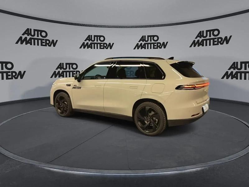 Neu Leapmotor C10 117 kW (160 PS) 2026 Grau SUV