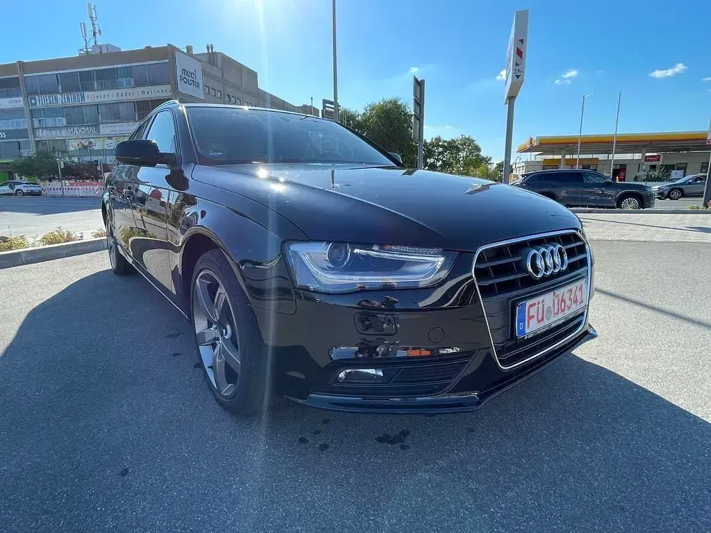 Gebraucht Audi A4 Attraction 177 PS (130 kW) 2015 Schwarz Kombi