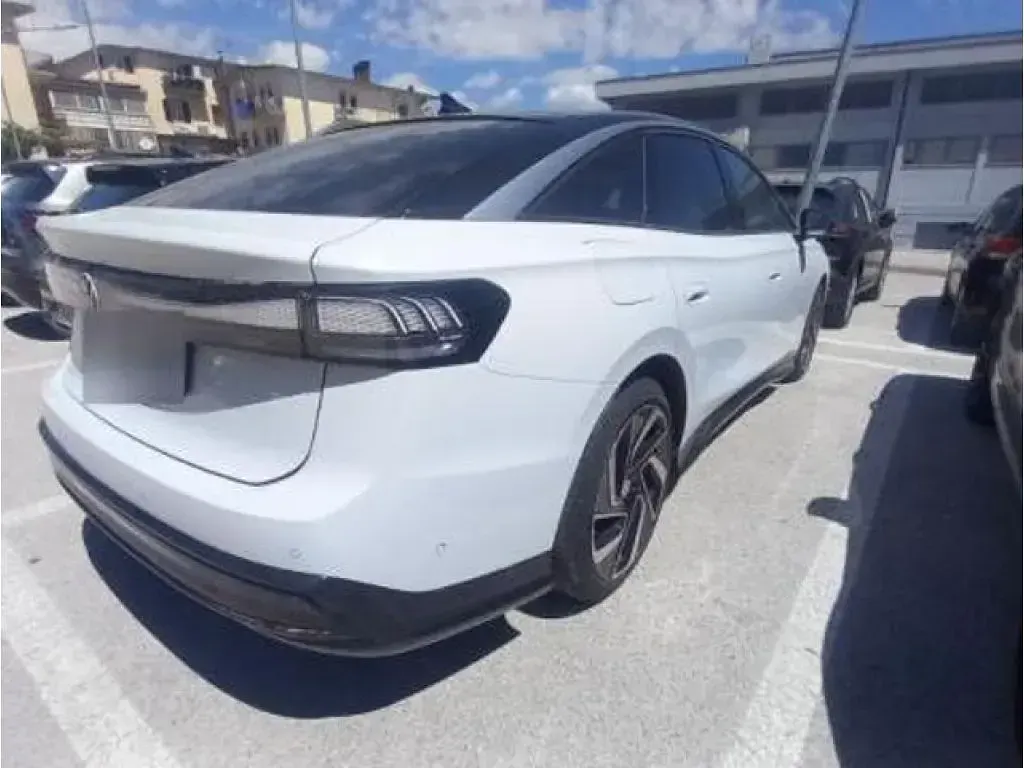 Gebraucht VW ID.7 Pro 210 kW (286 PS) 2025 Weiß Limousine