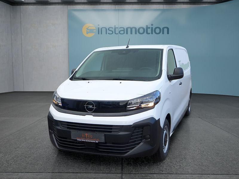Weiß Gebraucht 2025 Opel Vivaro Van | 30.999 € (Etwas zu teuer) - Bild 1/4