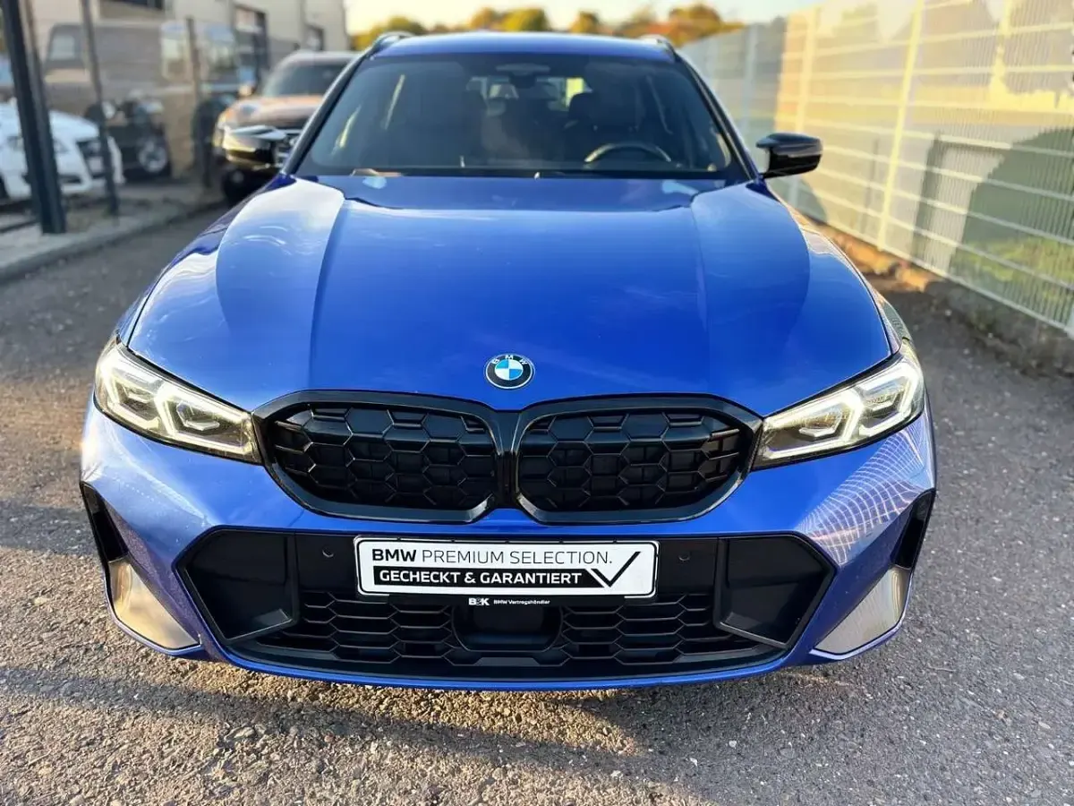 Gebraucht BMW M340 M Performance 340 PS (250 kW) 2022 Portimao blau Kombi
