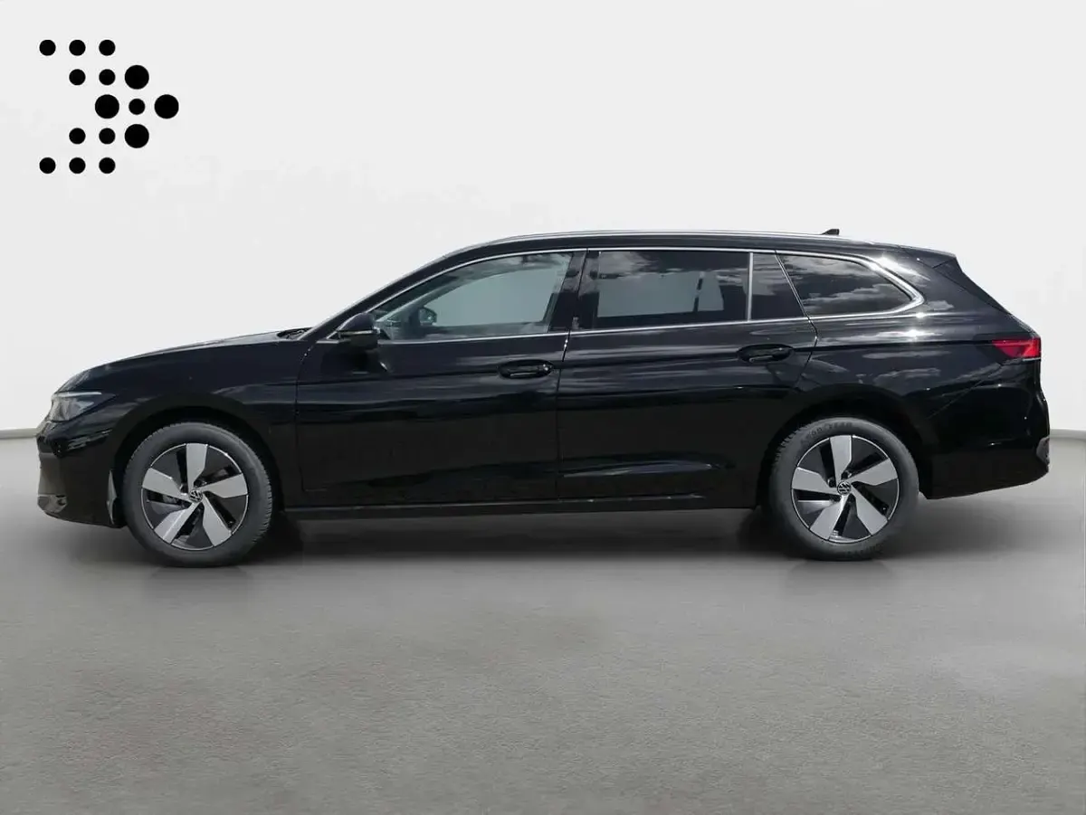 Usata VW Passat Business 150 CV (110 kW) 2025 Nero Station wagon
