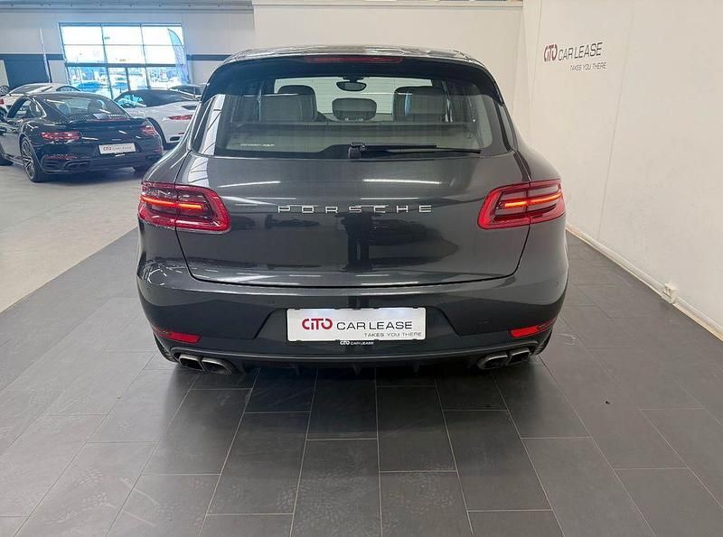 Gebraucht Porsche Macan Turbo 400 PS (294 kW) 2017 Grau SUV