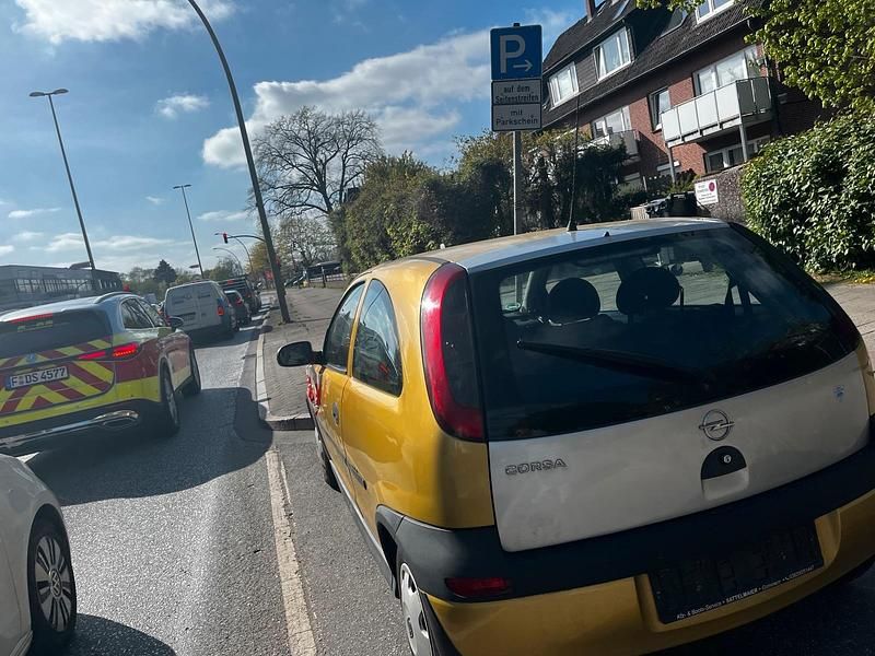 Second-hand Opel Corsa 75 CP (55 kW) 2008 Auriu Hatchback