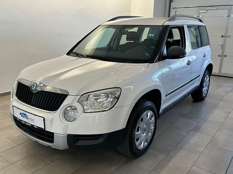Weiß Gebraucht 2012 Skoda Yeti SUV | 4.980 € (Fairer Preis) - Bild 1/4