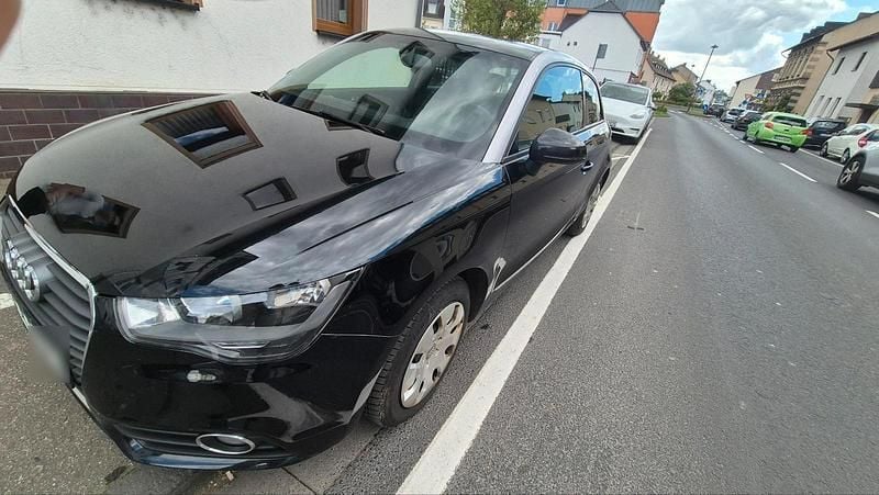 Second-hand Audi A1 86 CP (63 kW) 2014 Negru Hatchback
