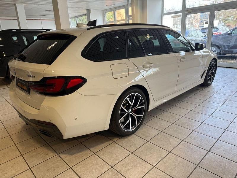 Second-hand BMW 520 Performance 190 CP (139 kW) 2022 Alb Break