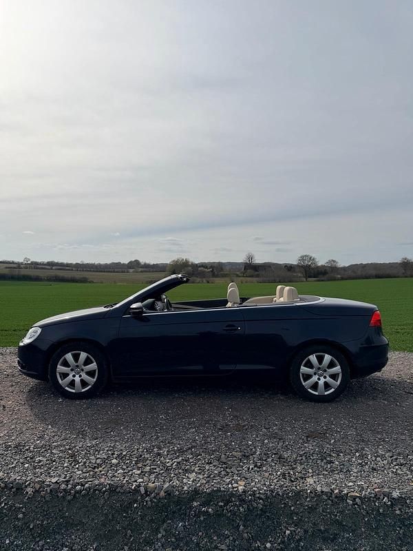 Gebraucht VW Eos 200 PS (147 kW) 2009 Blau Cabrio