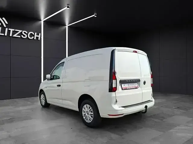 Gebraucht VW Caddy 102 PS (75 kW) 2021 Candyweiß Van / Kleinbus