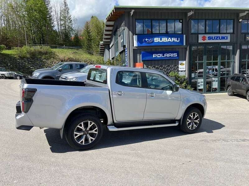 Mercury silver Gebraucht 2024 Isuzu D-Max Abholung | 43.900 € (Guter Preis) - Bild 1/4