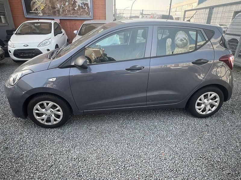 Gebraucht Hyundai i10 Classic 67 PS (49 kW) 2017 Kleinwagen