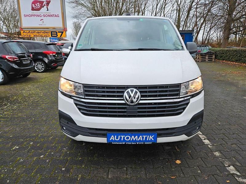 Gebraucht VW Transporter Family 150 PS (110 kW) 2020 Weiß Van