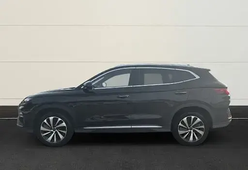 Neu BYD Seal U Design 324 PS (238 kW) 2026 Schwarz SUV