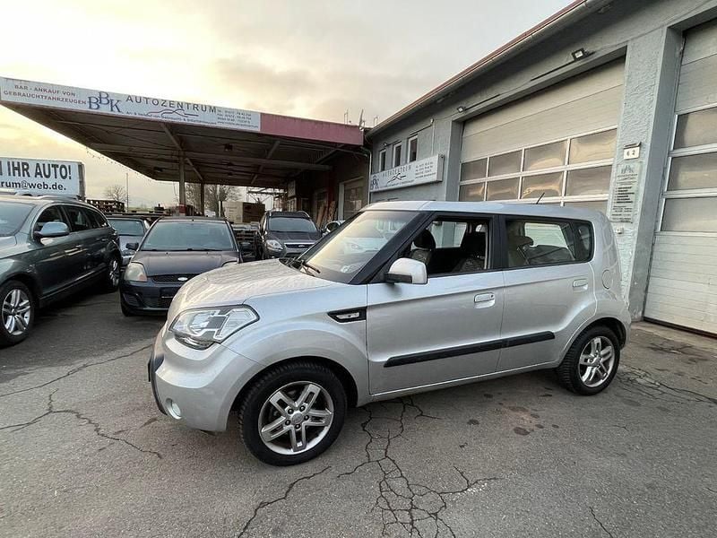 Silber Gebraucht 2010 Kia Soul Vision SUV | 2.900 € (Superpreis) - Bild 1/4