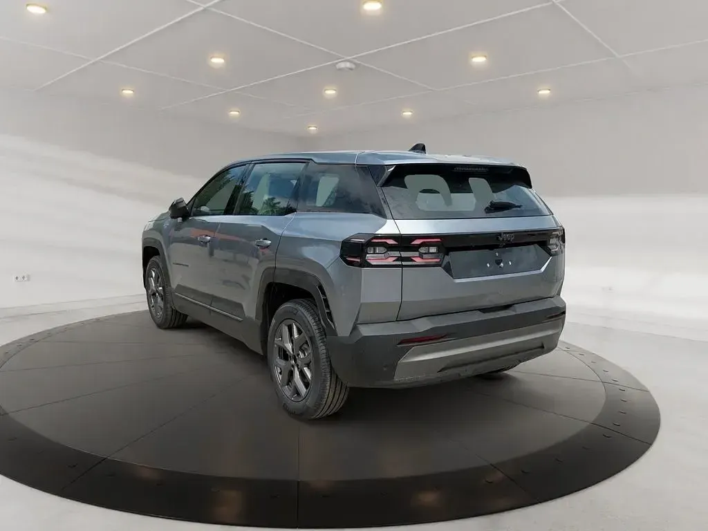Neu Jeep Compass Altitude 145 PS (106 kW) 2026 Yosemite grey metallic 519 SUV