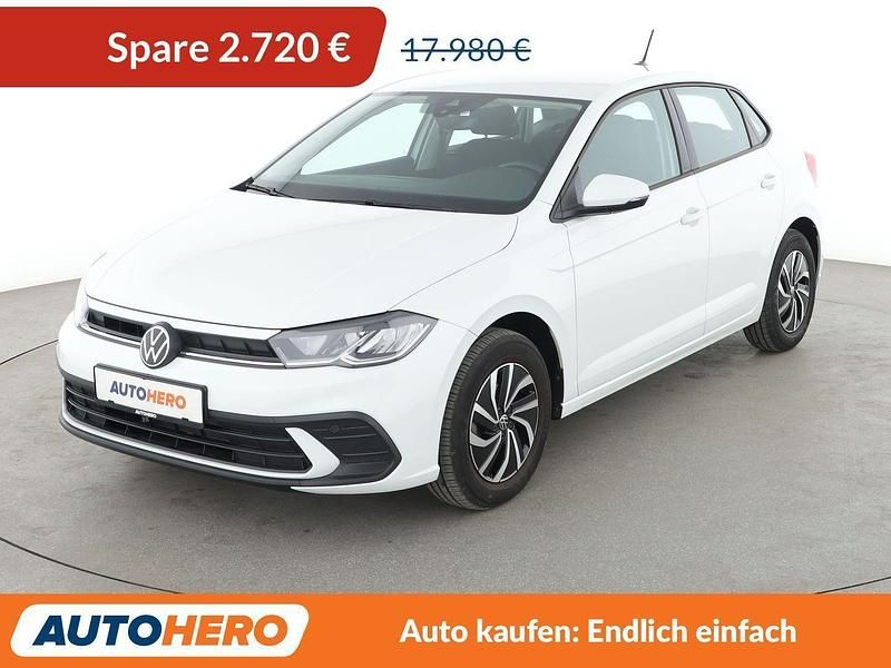 Gebraucht VW Polo Life 95 PS (69 kW) 2023 Pure white Kleinwagen
