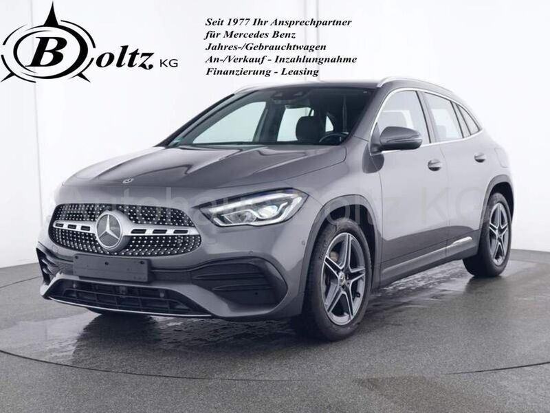 Mountaingrau (metallic) Gebraucht 2023 Mercedes GLA180 AMG SUV | 36.700 € (Etwas zu teuer) - Bild 1/4