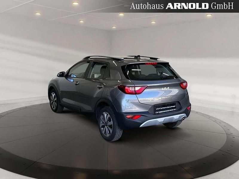 Gebraucht Kia Stonic Vision 101 PS (74 kW) 2024 Astrograu SUV