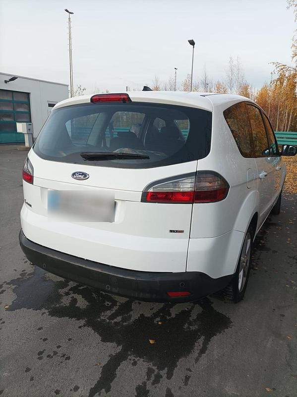 Gebraucht Ford S-MAX S 140 PS (102 kW) 2009 Weiß Van / Kleinbus