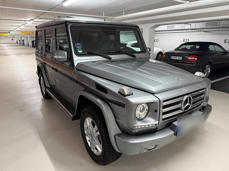 Gebraucht Mercedes G350 211 PS (155 kW) 2012 Grau SUV