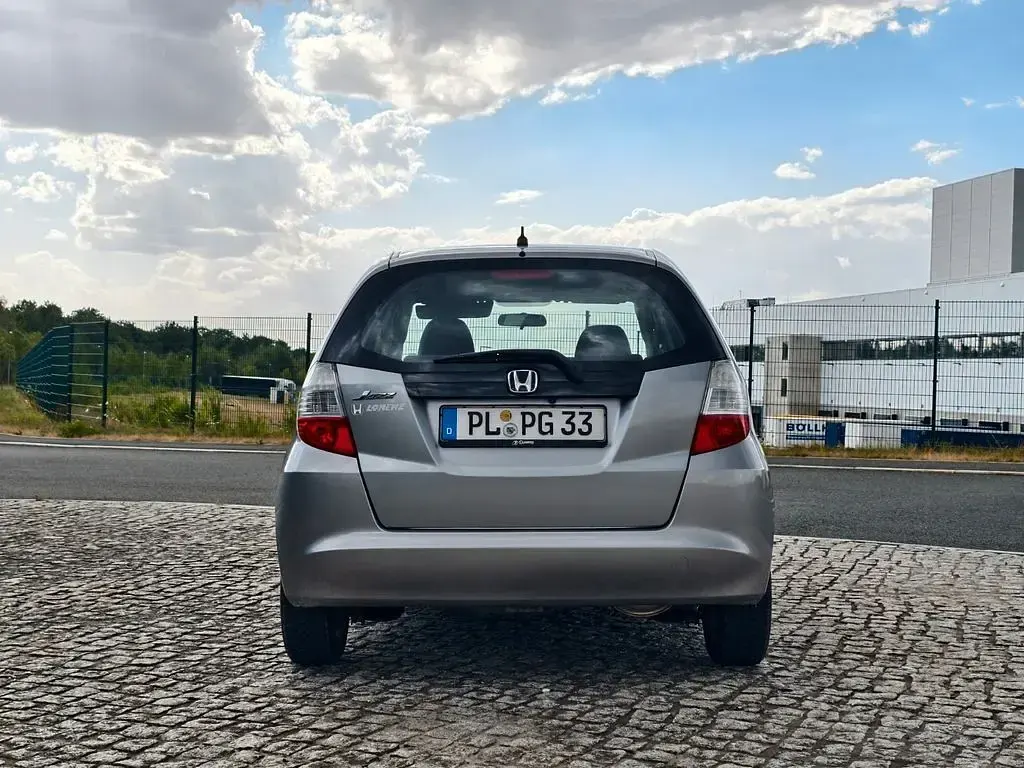 Gebraucht Honda Jazz 99 PS (72 kW) 2010 Grau Kleinwagen