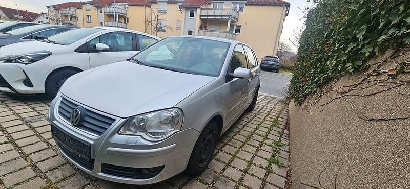 Gebraucht VW Polo 101 PS (74 kW) 2005 Silber Kleinwagen