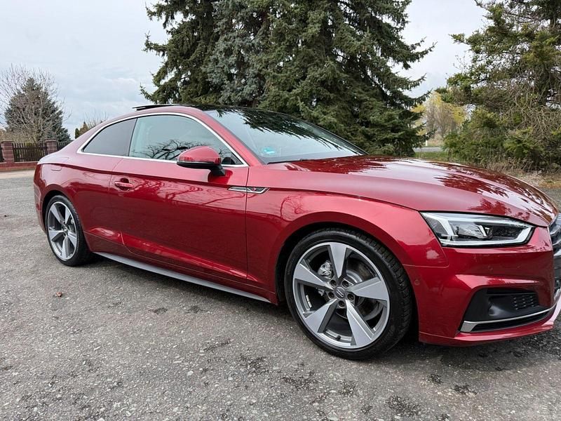 Usata Audi A5 Design 190 CV (139 kW) 2017 Rosso Coupé