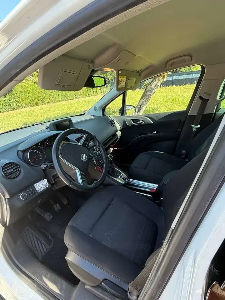 Gebraucht Opel Meriva drive 140 PS (102 kW) 2015 Weiß Van / Kleinbus